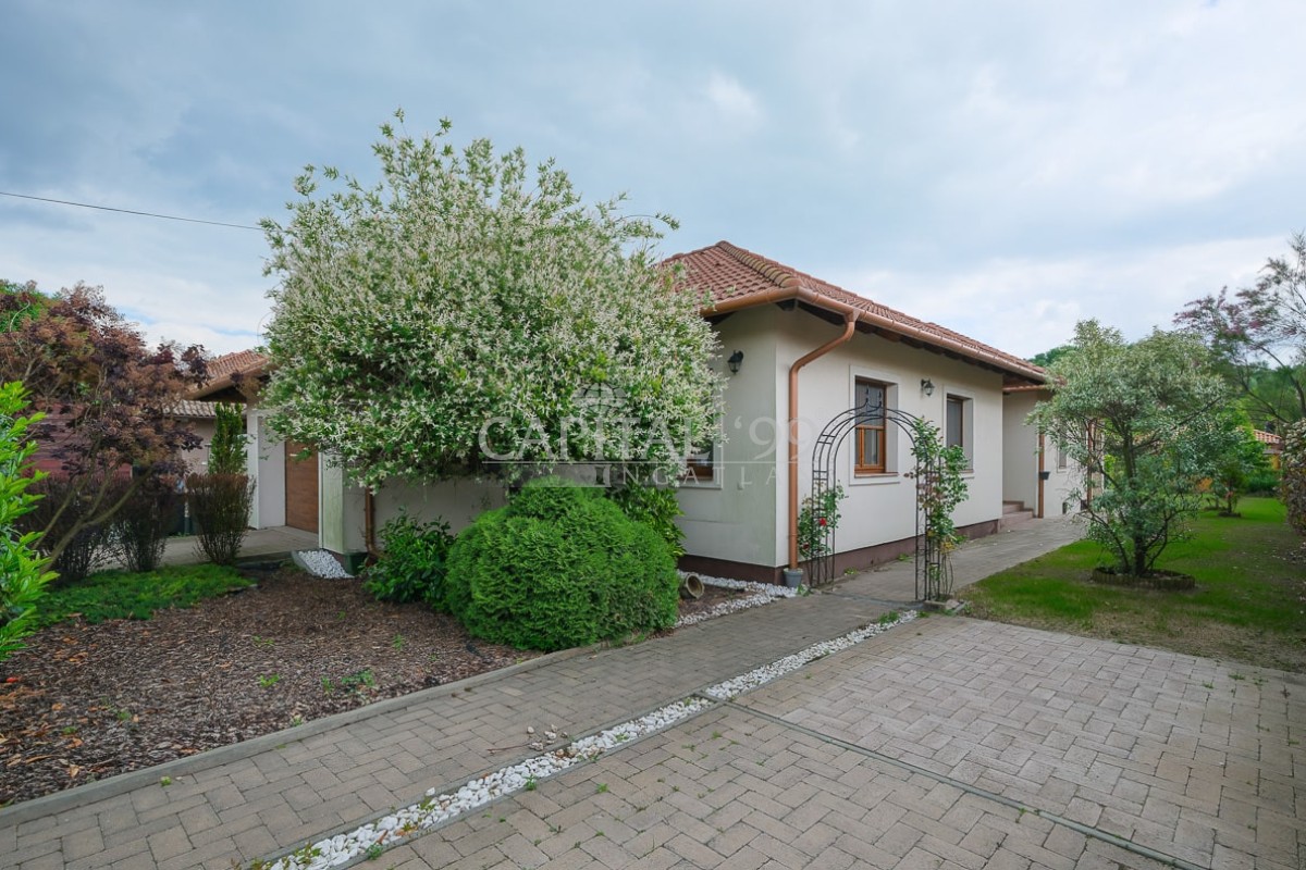 Family House - 4265
