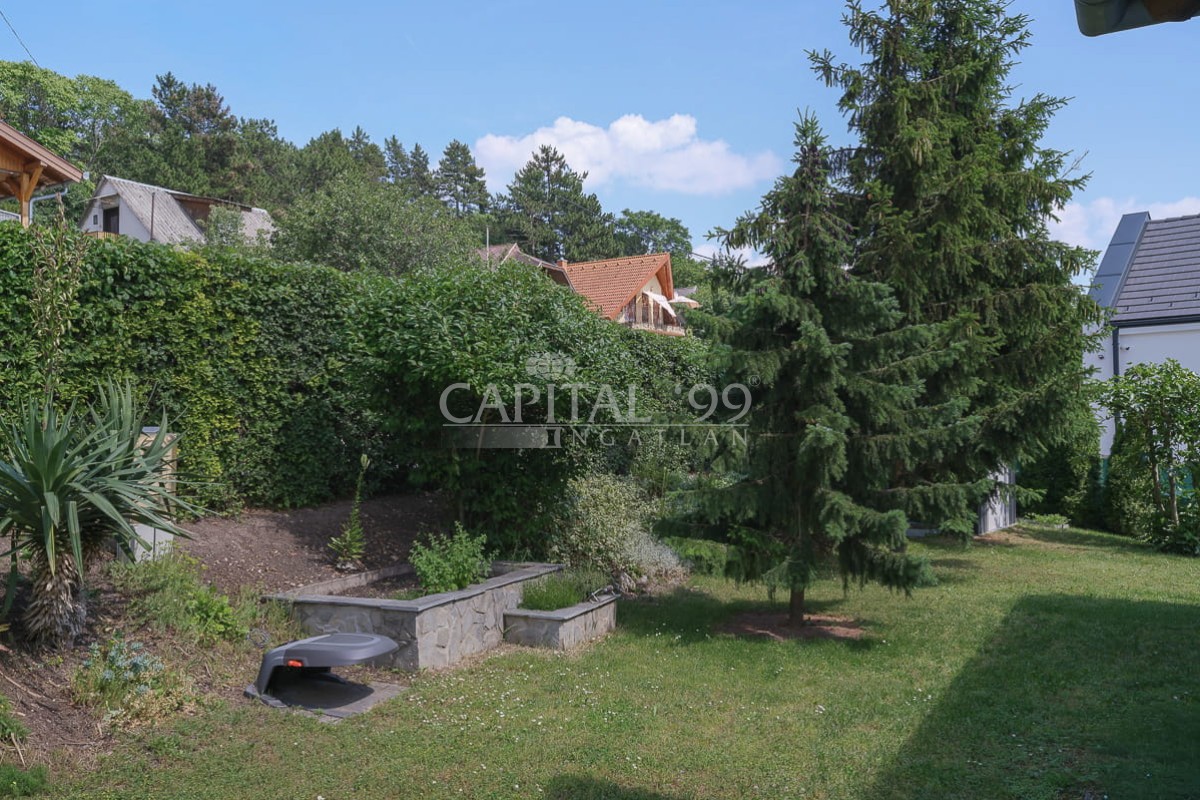 Family House - 4391