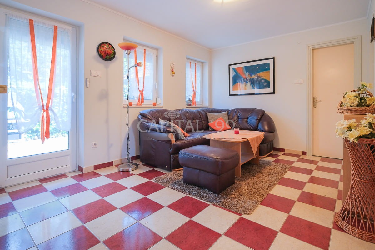Family House - 4402