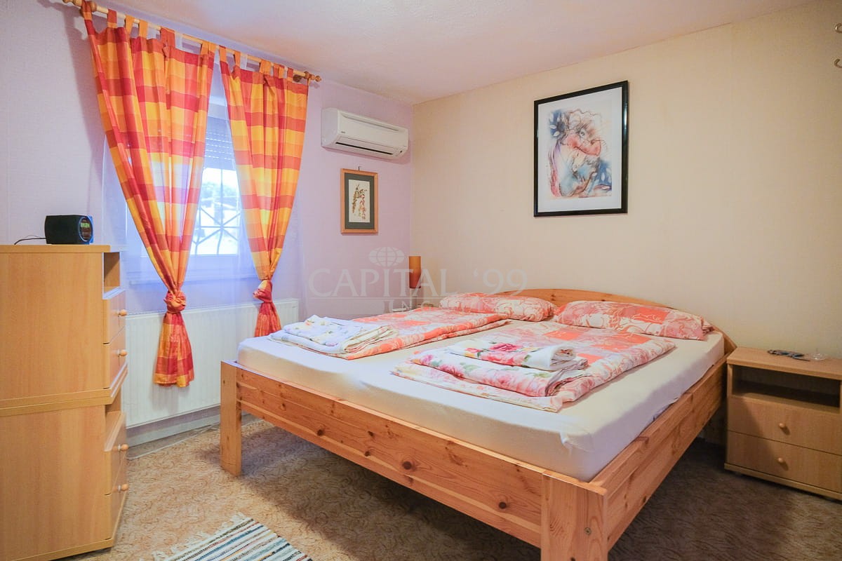 Family House - 4402
